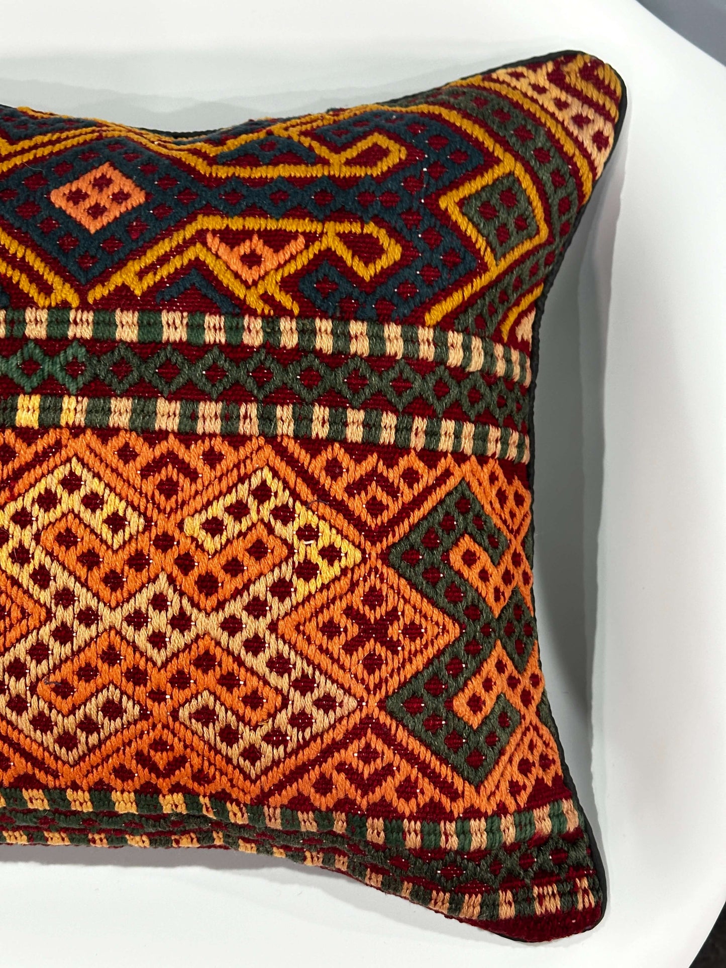 Kuchi Design Cushion 45 cm x 45 cm (Traditional) AF#84