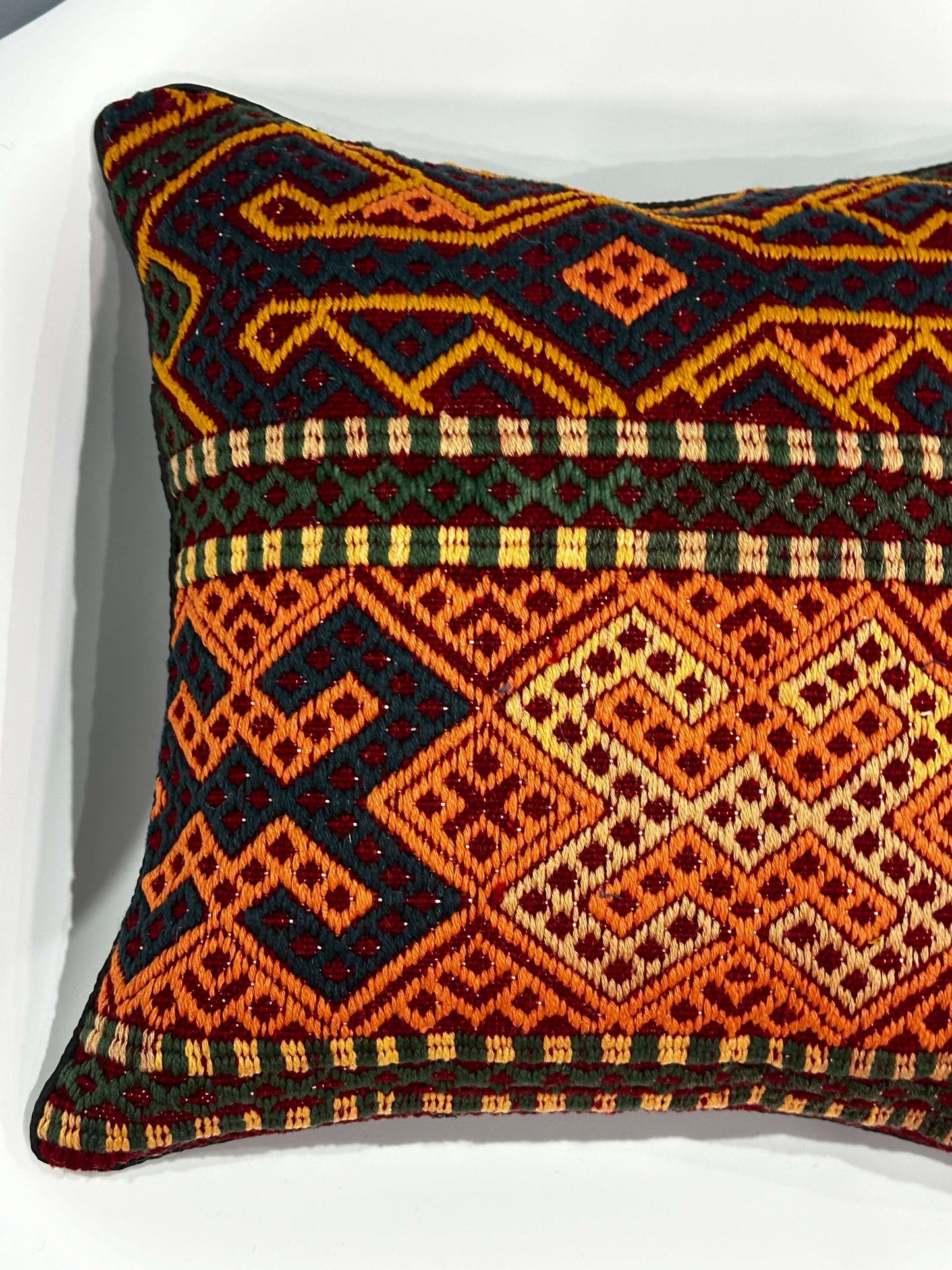 Kuchi Design Cushion 45 cm x 45 cm (Traditional) AF#84