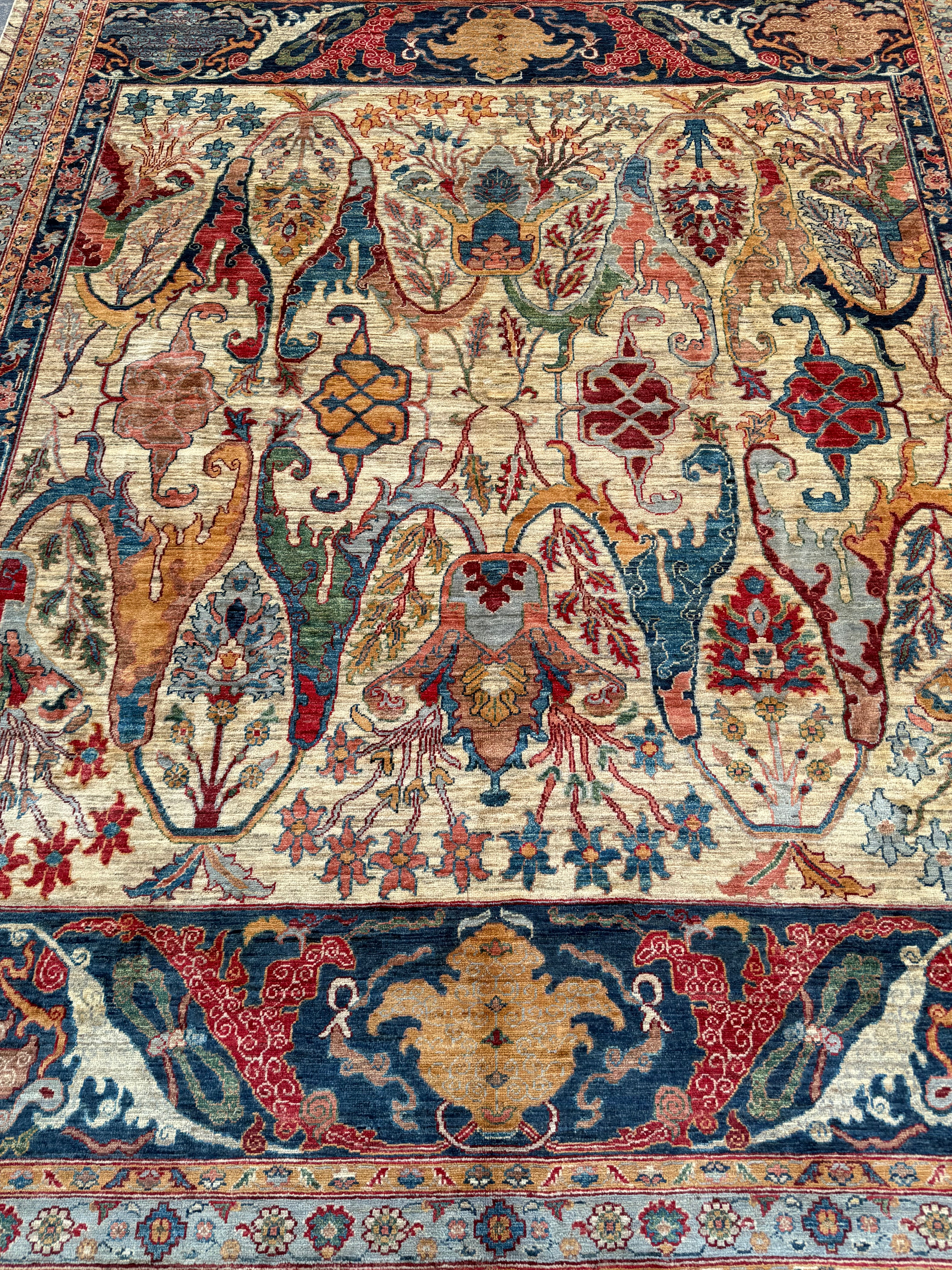 Handmade Afghan Chobi Floral Rug, 306 CM x 250 CM