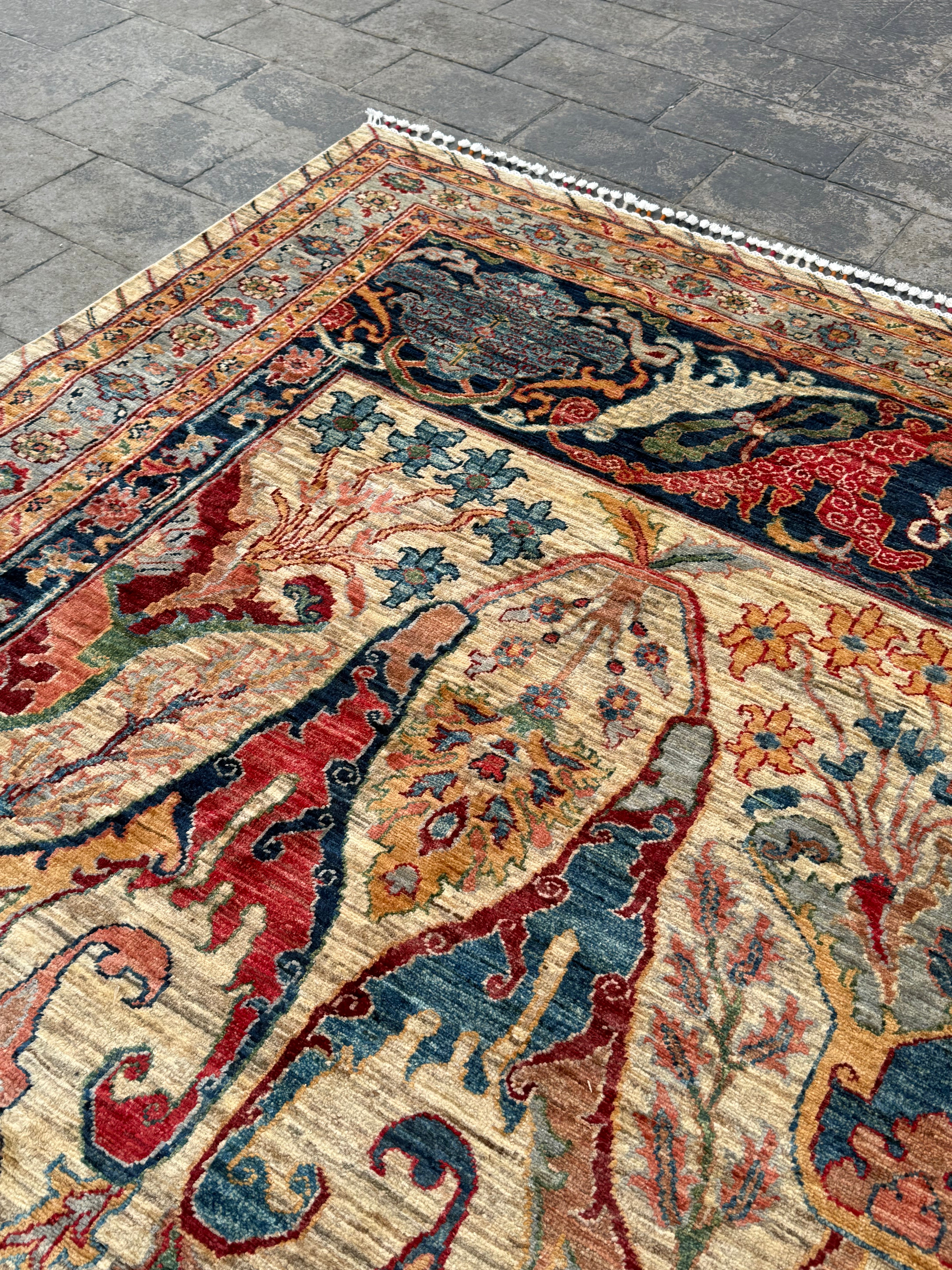 Handmade Afghan Chobi Floral Rug, 306 CM x 250 CM