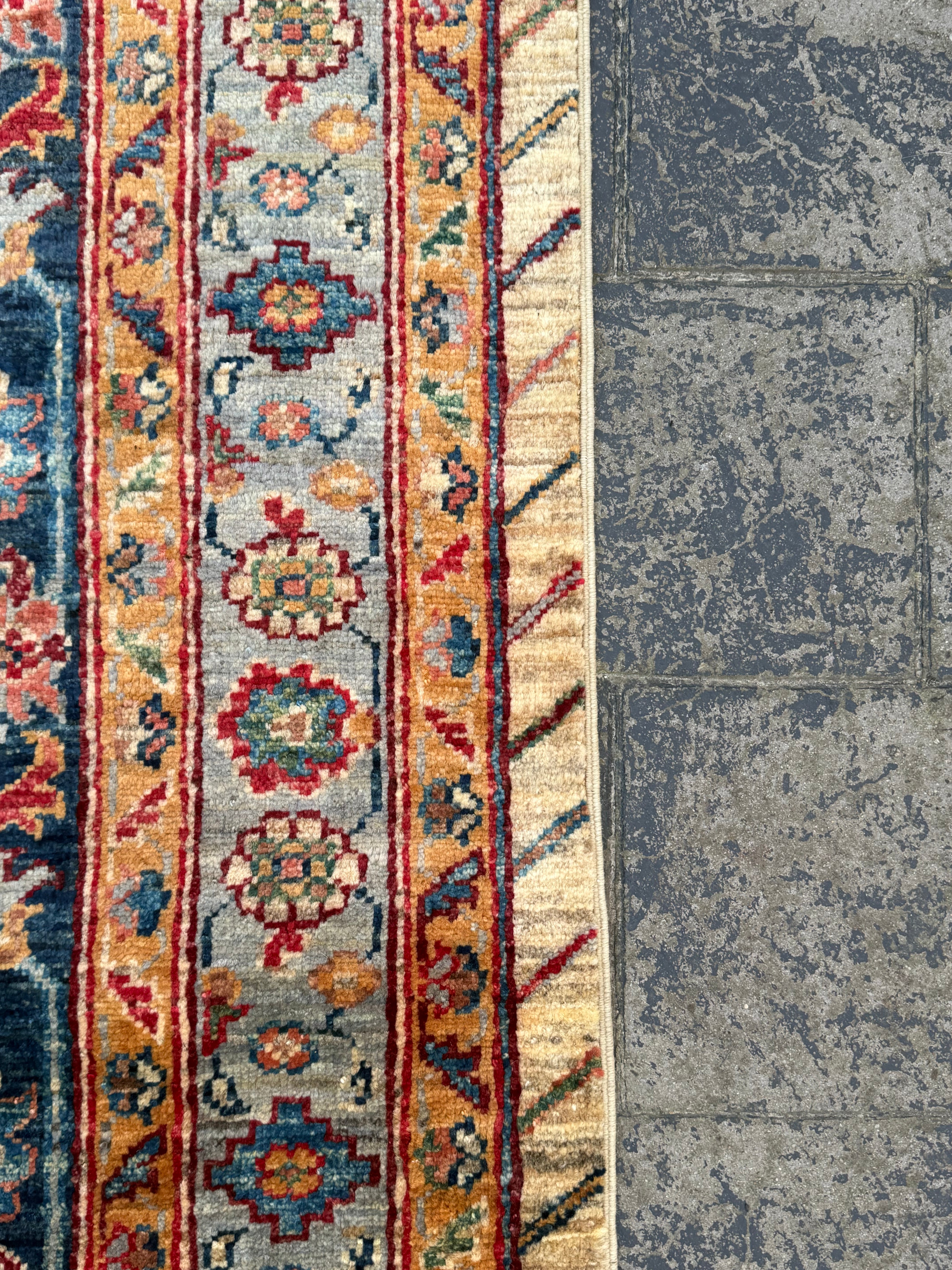 Handmade Afghan Chobi Floral Rug, 306 CM x 250 CM