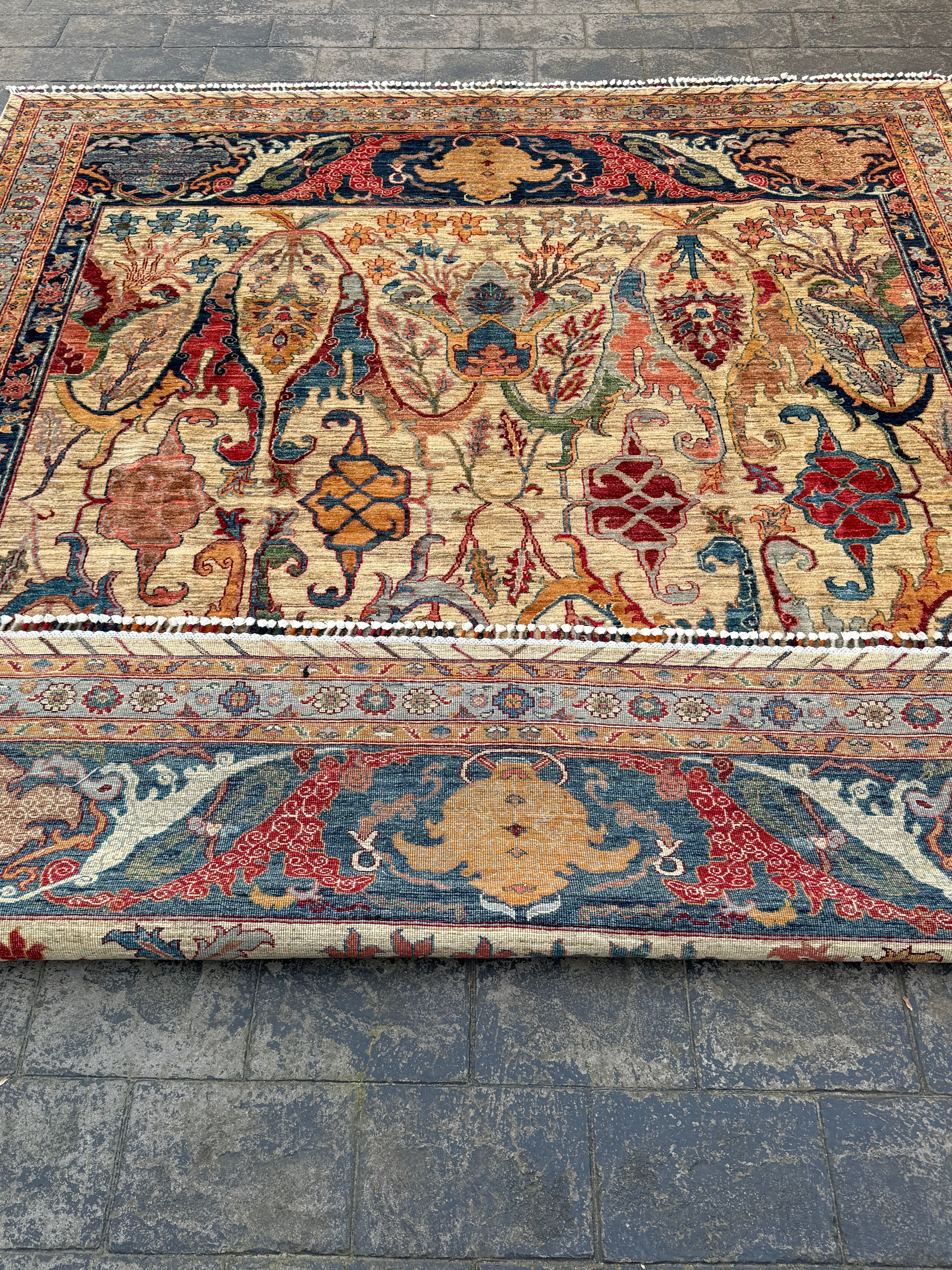 Handmade Afghan Chobi Floral Rug, 306 CM x 250 CM
