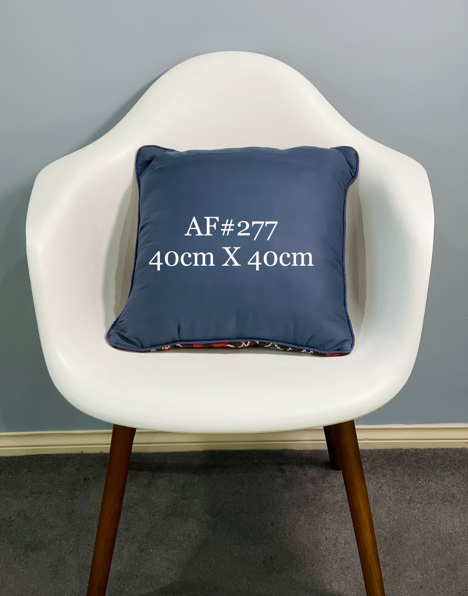 Traditional Design Cushion Cover 40cm X 40cm AF#277