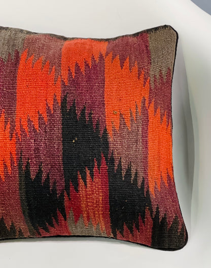 Traditional Cushion Cover 40cm X 40cm AF#280