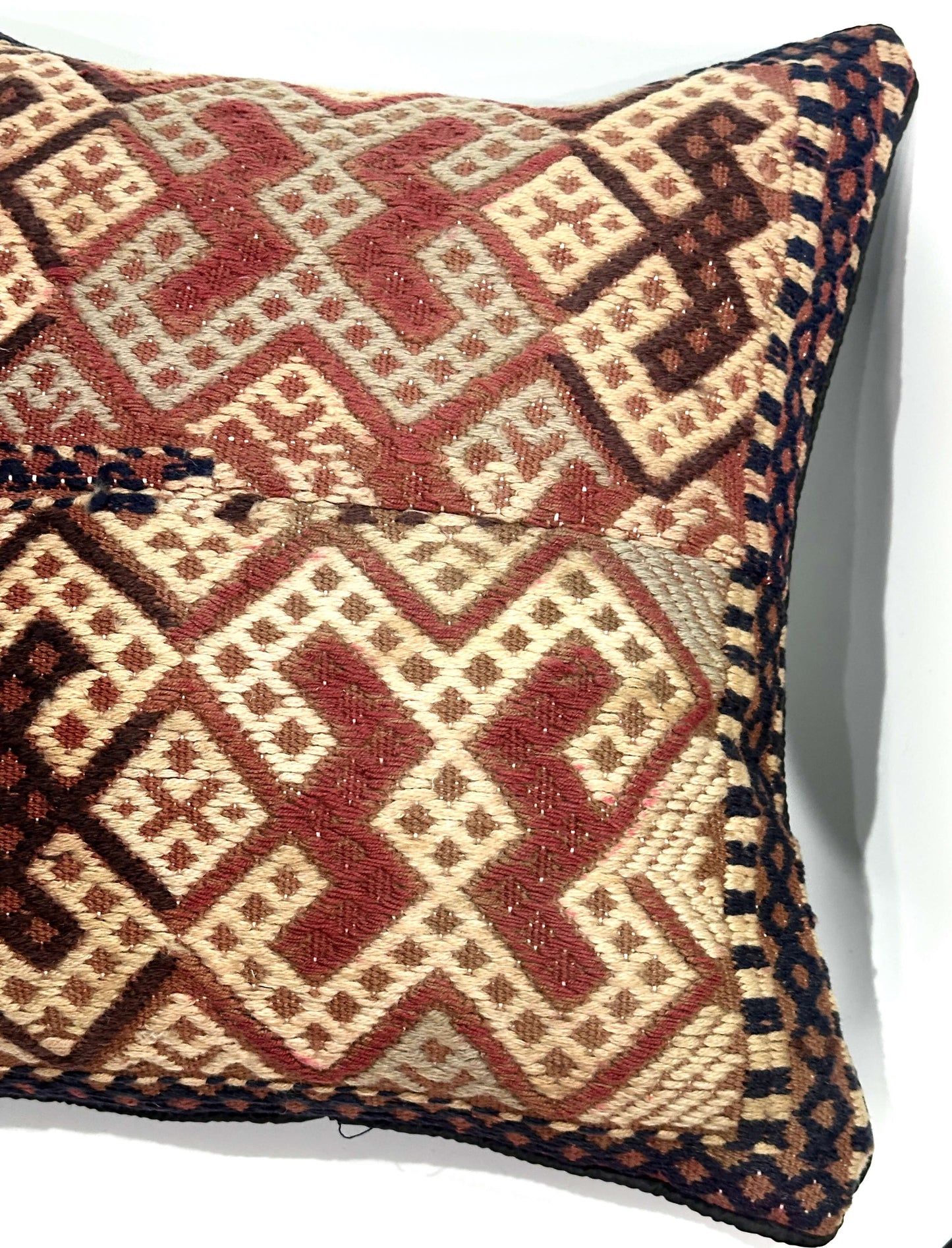 Kuchi Design Cushion 45 cm x 45 cm (Traditional) AF#90
