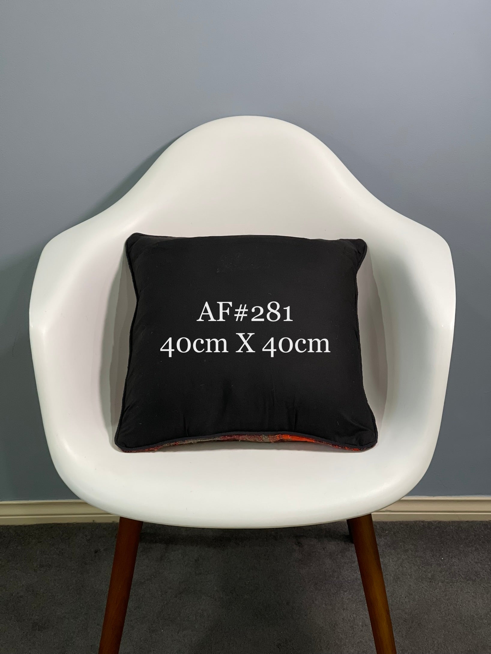 Traditional Design Cushion Cover 40cm X 40cm AF#281