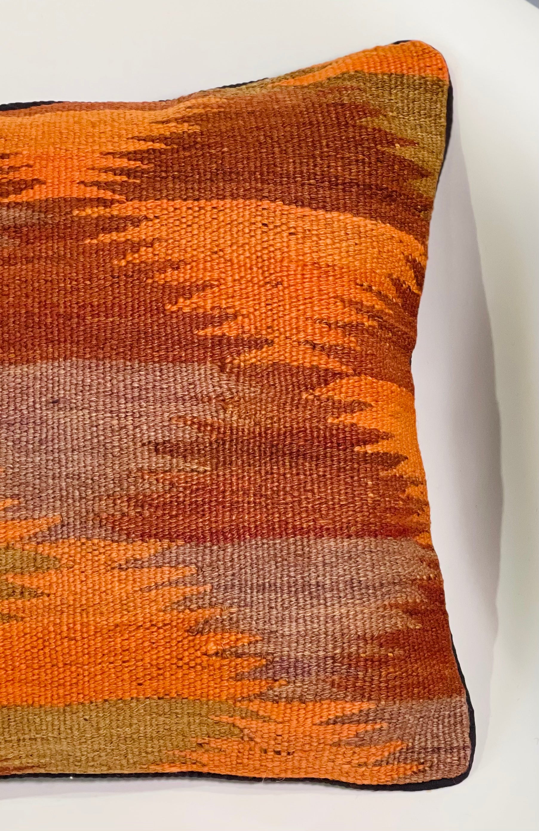 Traditional Design Cushion Cover 40cm X 40cm AF#285