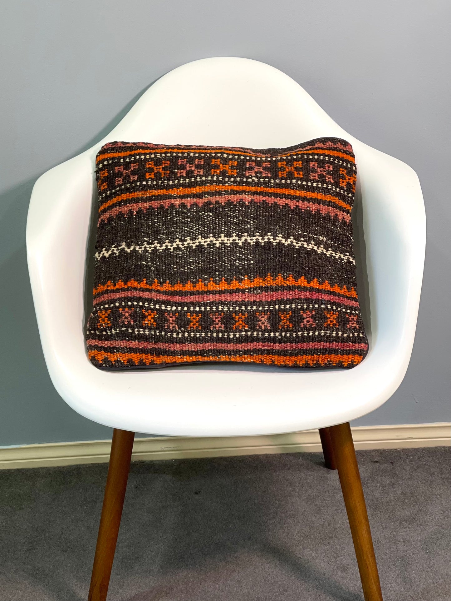 Handmade Traditional Kilim Cushion Cover 45 CM x 45 CM AF#294