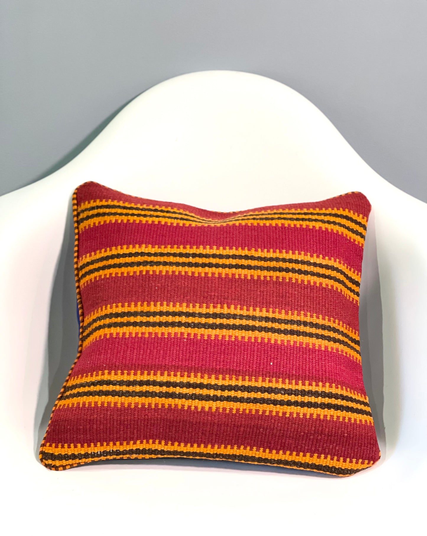 Handmade Traditional Design Cushion Cover 40 CM x 40 CM AF#299