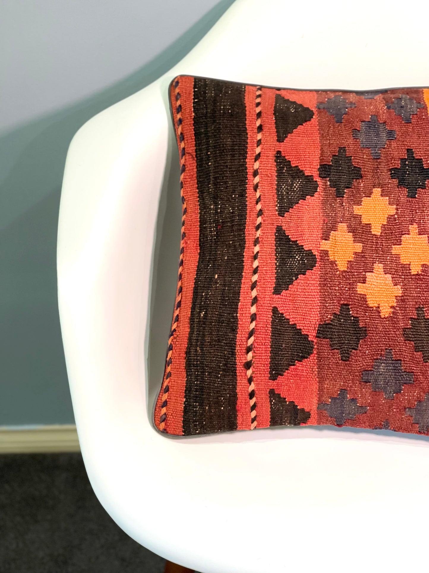Handmade Traditional Design Cushion Cover 42 CM x 42 CM (AF#300)