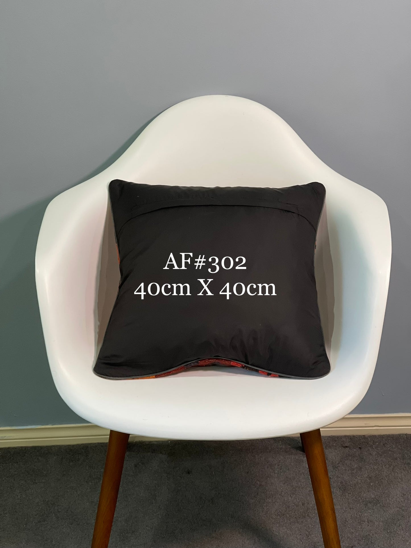 Handmade Traditional Design Cushion Cover 40 CM x 40 CM AF#302