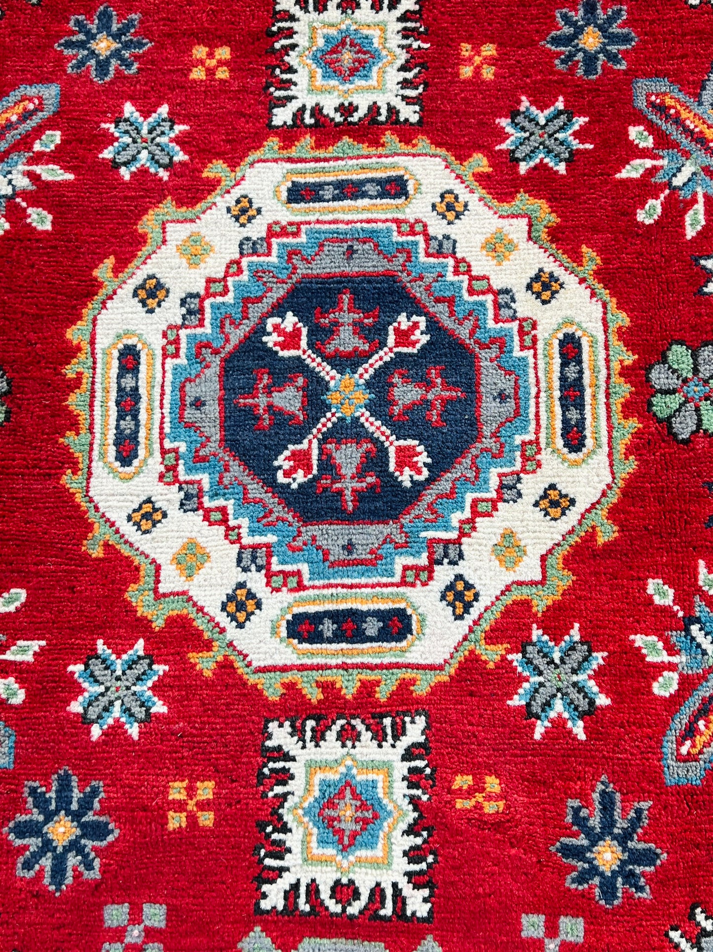 Handmade Traditional Kazak Rug  202 cm x 143 cm KSB#11385