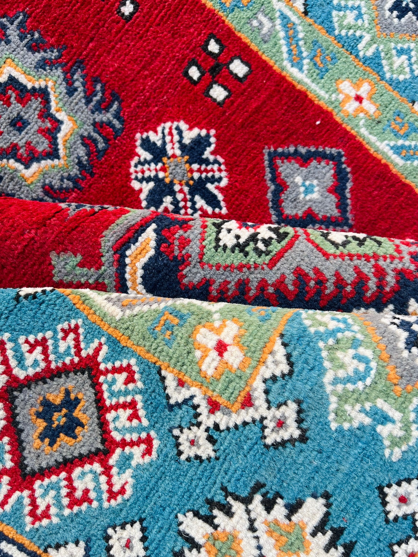 Handmade Traditional Kazak Rug  202 cm x 143 cm KSB#11385