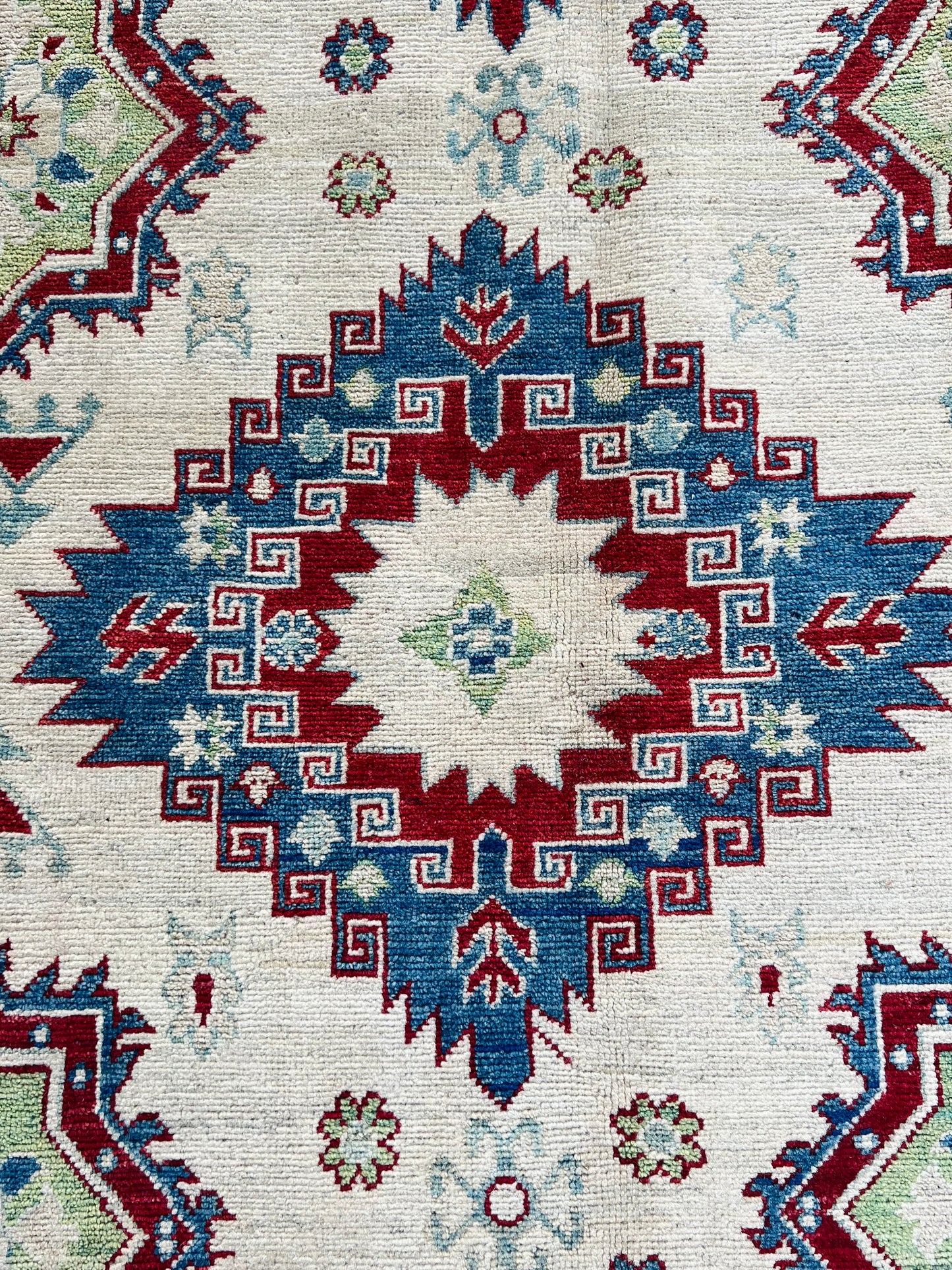 Handmade Traditional Kazak Rug  286 cm x 177 cm KSB#11977