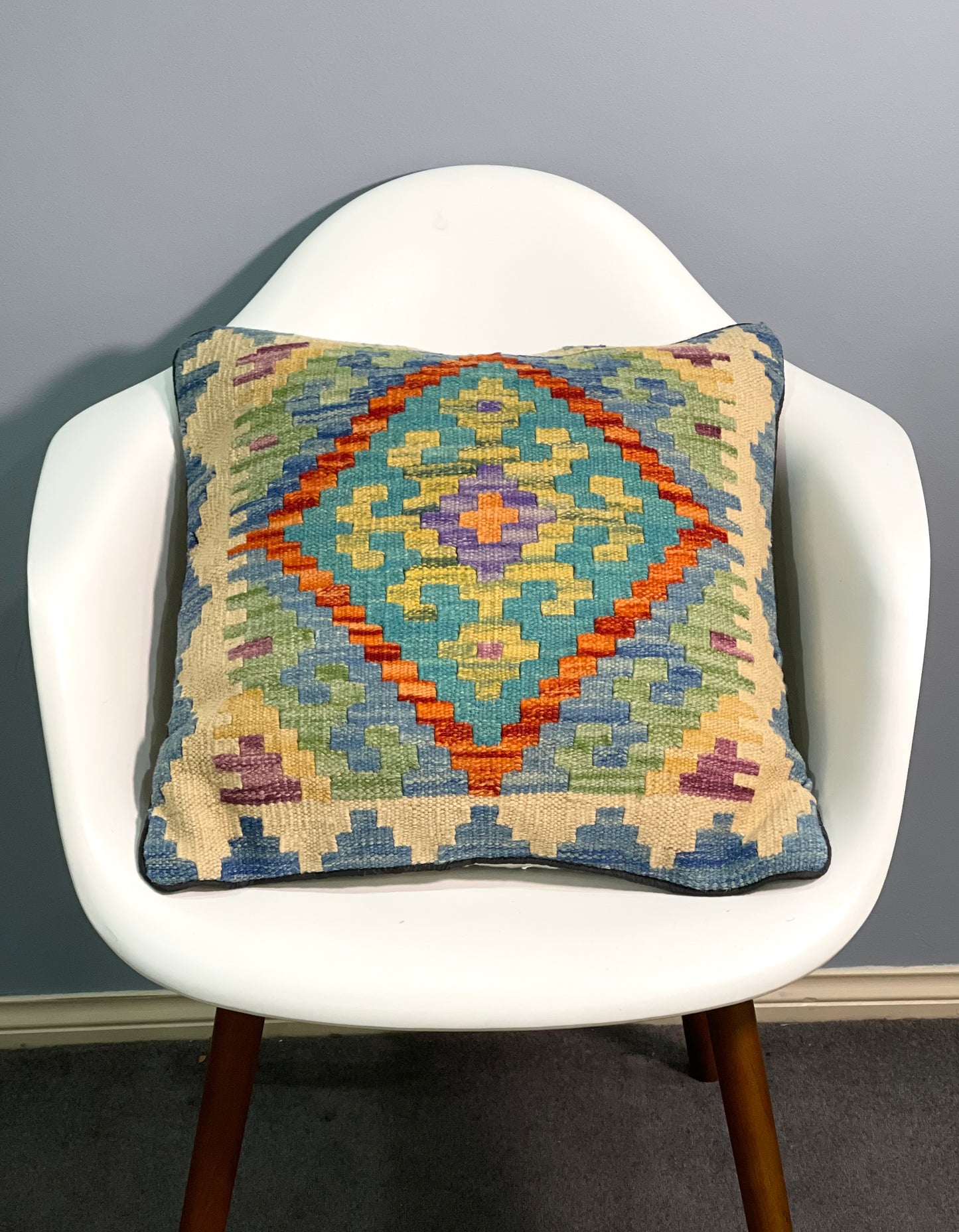 Chobi Cushion Cover 50 CM X 50 CM( AF#315)