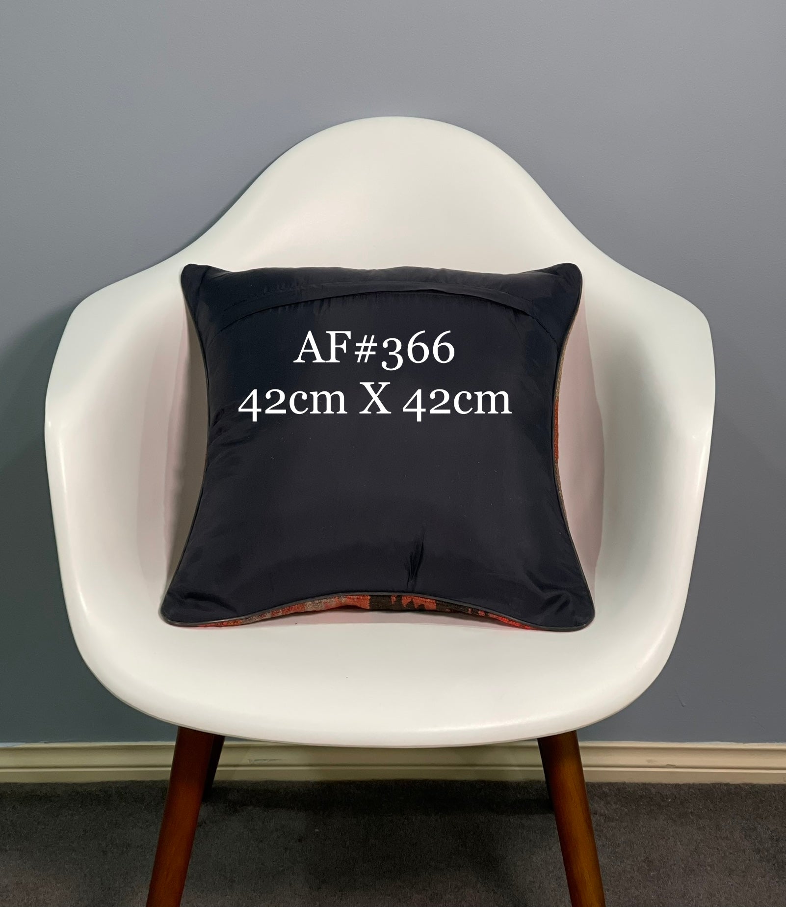 Traditional  Design Cushion Cover 42 CM x 42 CM AF#366