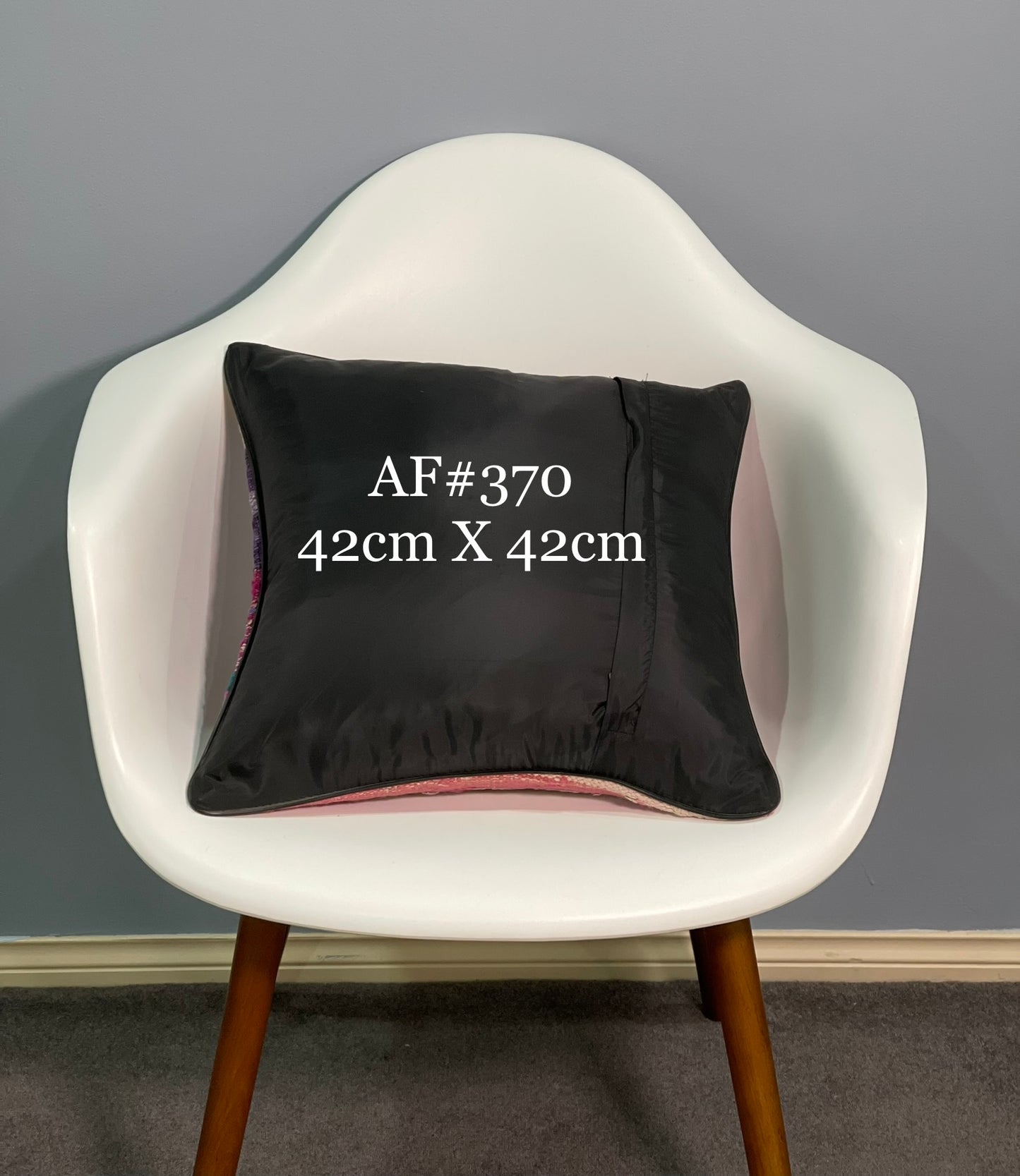 Handmade Traditional Cushion Cover 42 CM x 42 CM AF#370