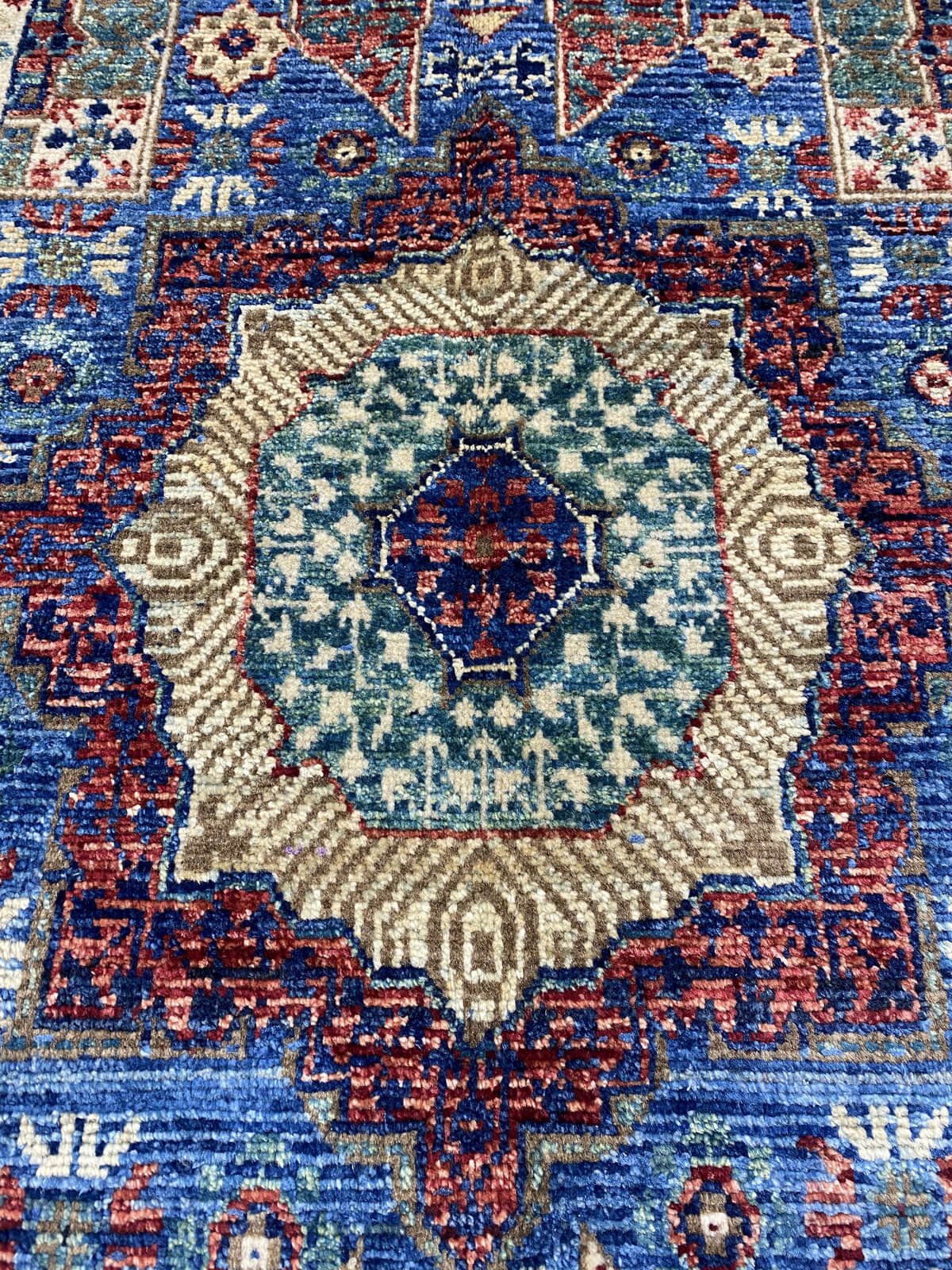 Handmade Fine Quality Chobi Wool Rug  ( 124 CM x 80 CM ) SK#1031