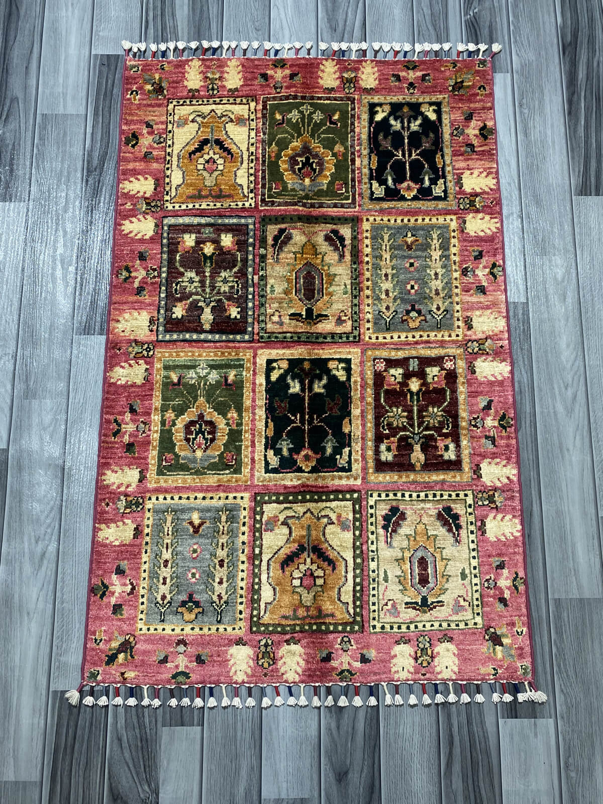 Handmade Fine Quality Chobi Wool Rug  ( 117 CM x 74 CM ) SK#1032