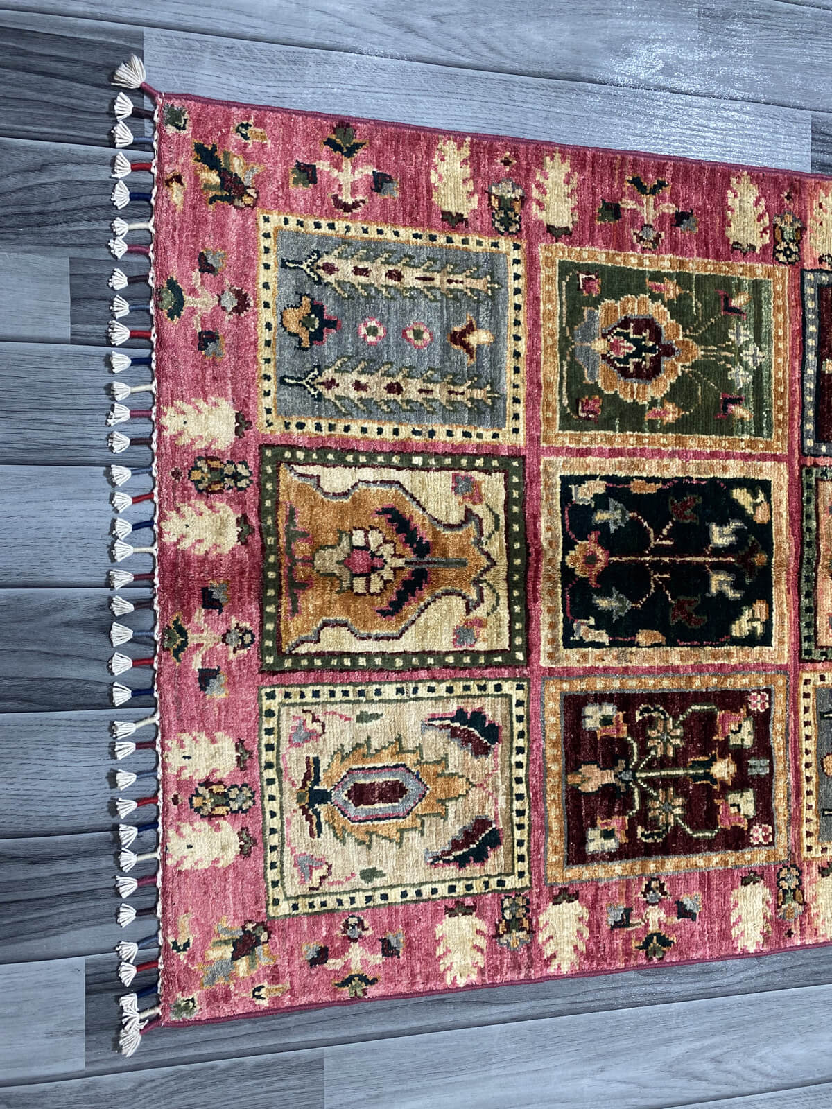 Handmade Fine Quality Chobi Wool Rug  ( 117 CM x 74 CM ) SK#1032
