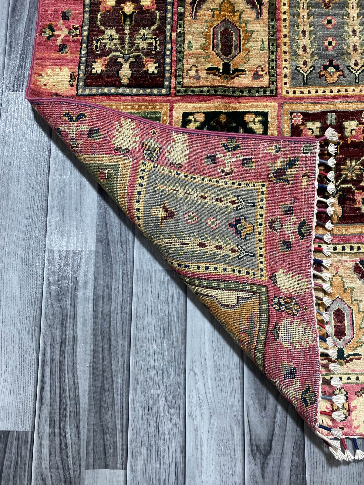 Handmade Fine Quality Chobi Wool Rug  ( 117 CM x 74 CM ) SK#1032