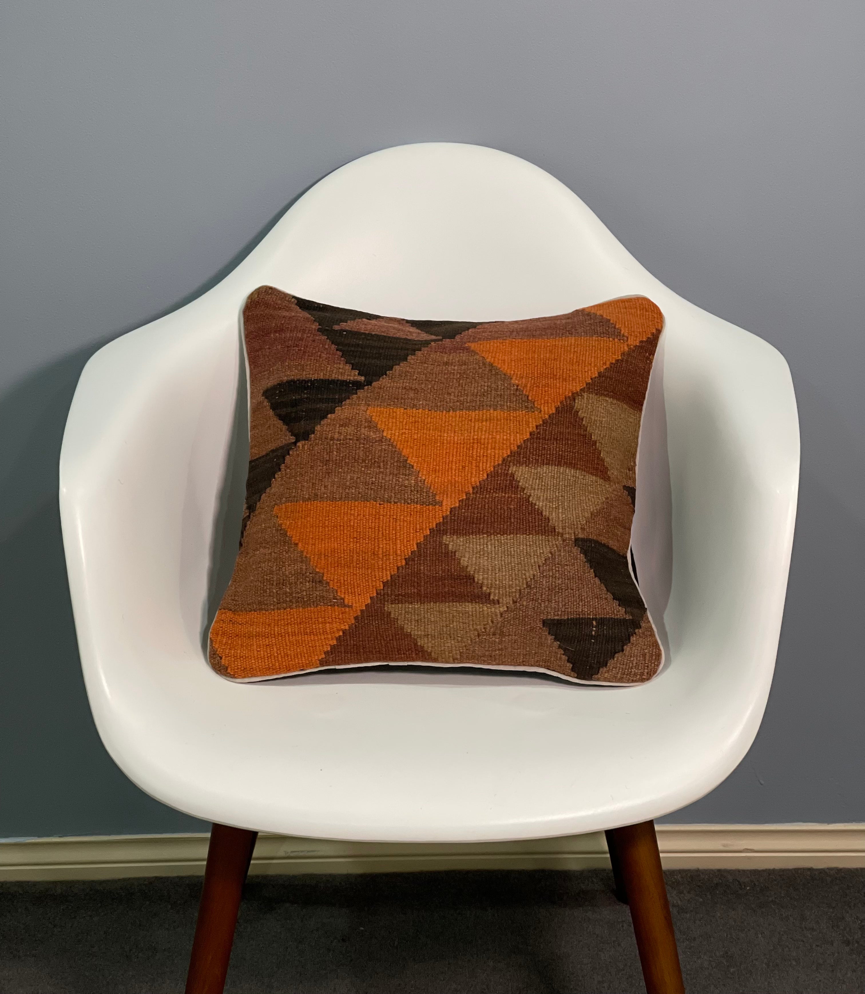 Traditional  Design Cushion Cover   40 CM x 40 CM AF#376