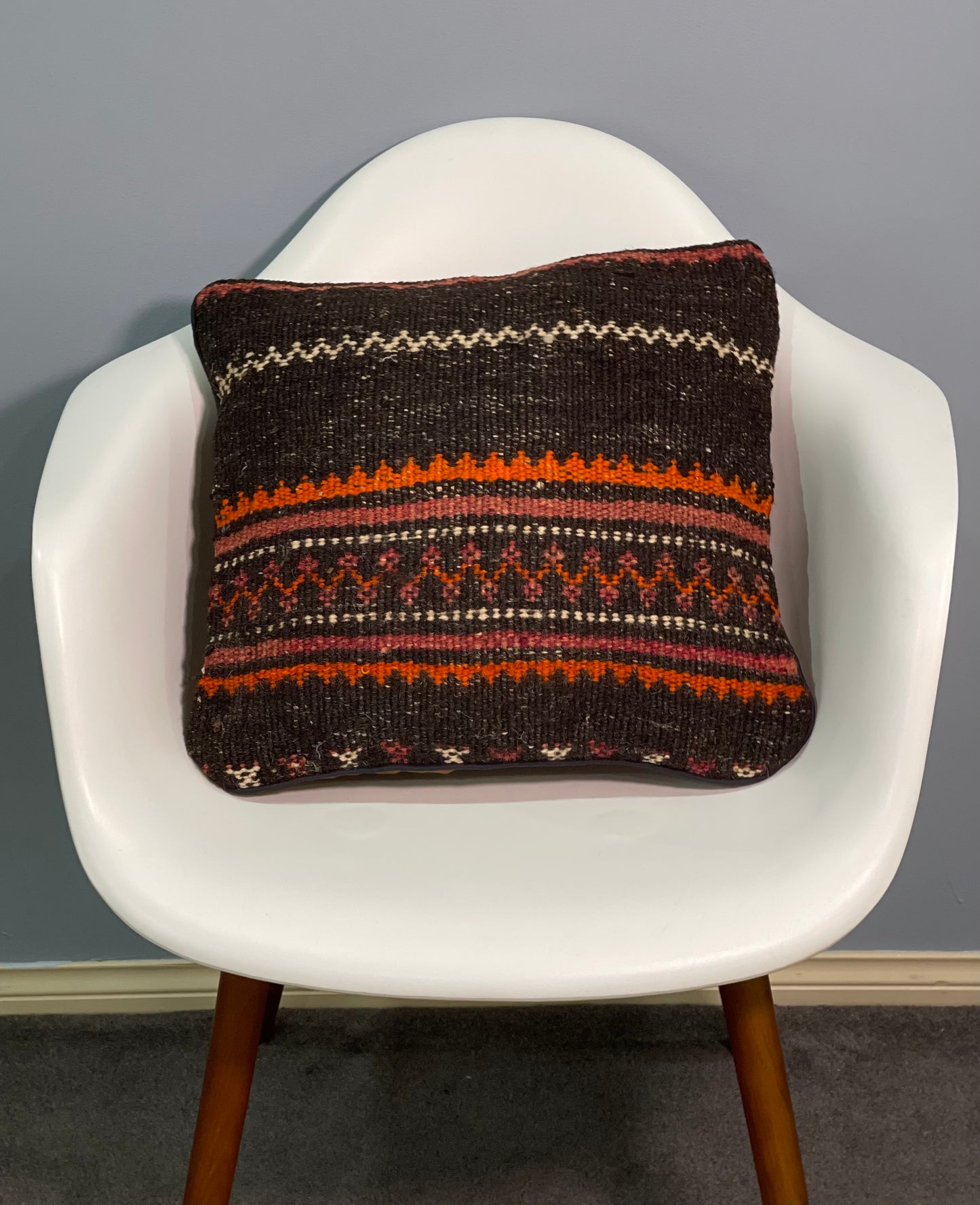 Handmade Traditional Cushion Cover 43 CM x 43 CM AF#383