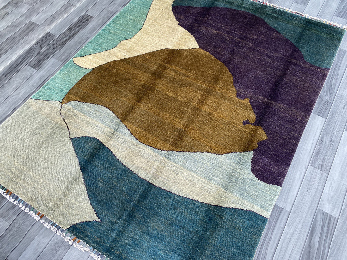 Hand Knotted Modern Wool Rug | 196 CM x 148 CM KS#450