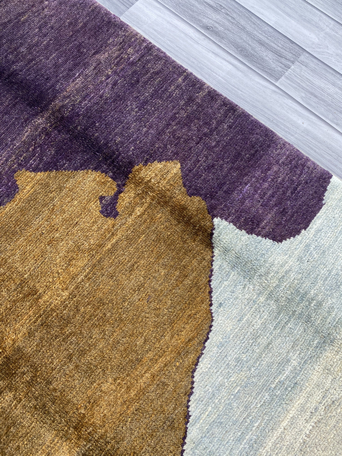 Hand Knotted Modern Wool Rug | 196 CM x 148 CM KS#450