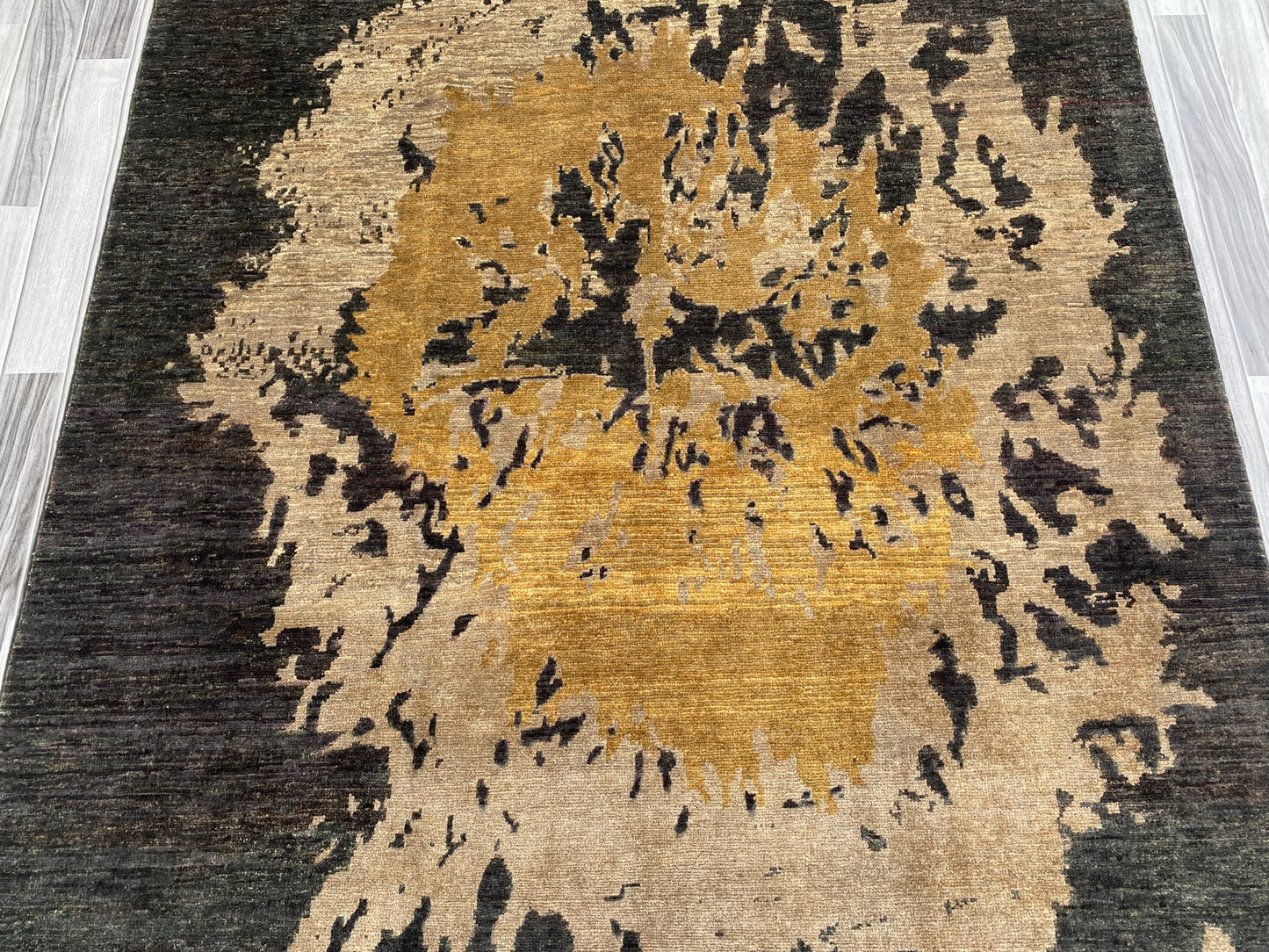Hand Knotted Modern Wool Rug | 233 CM x 171 CM KS#452