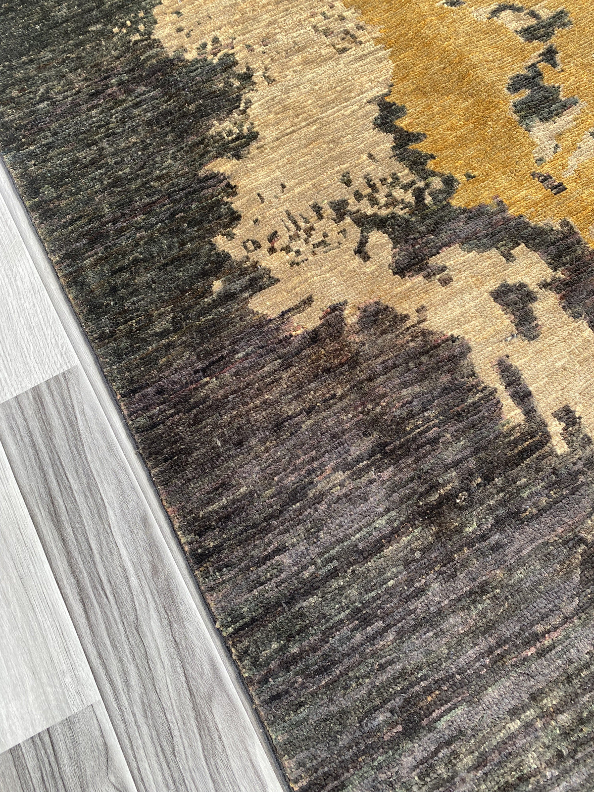 Hand Knotted Modern Wool Rug | 233 CM x 171 CM KS#452