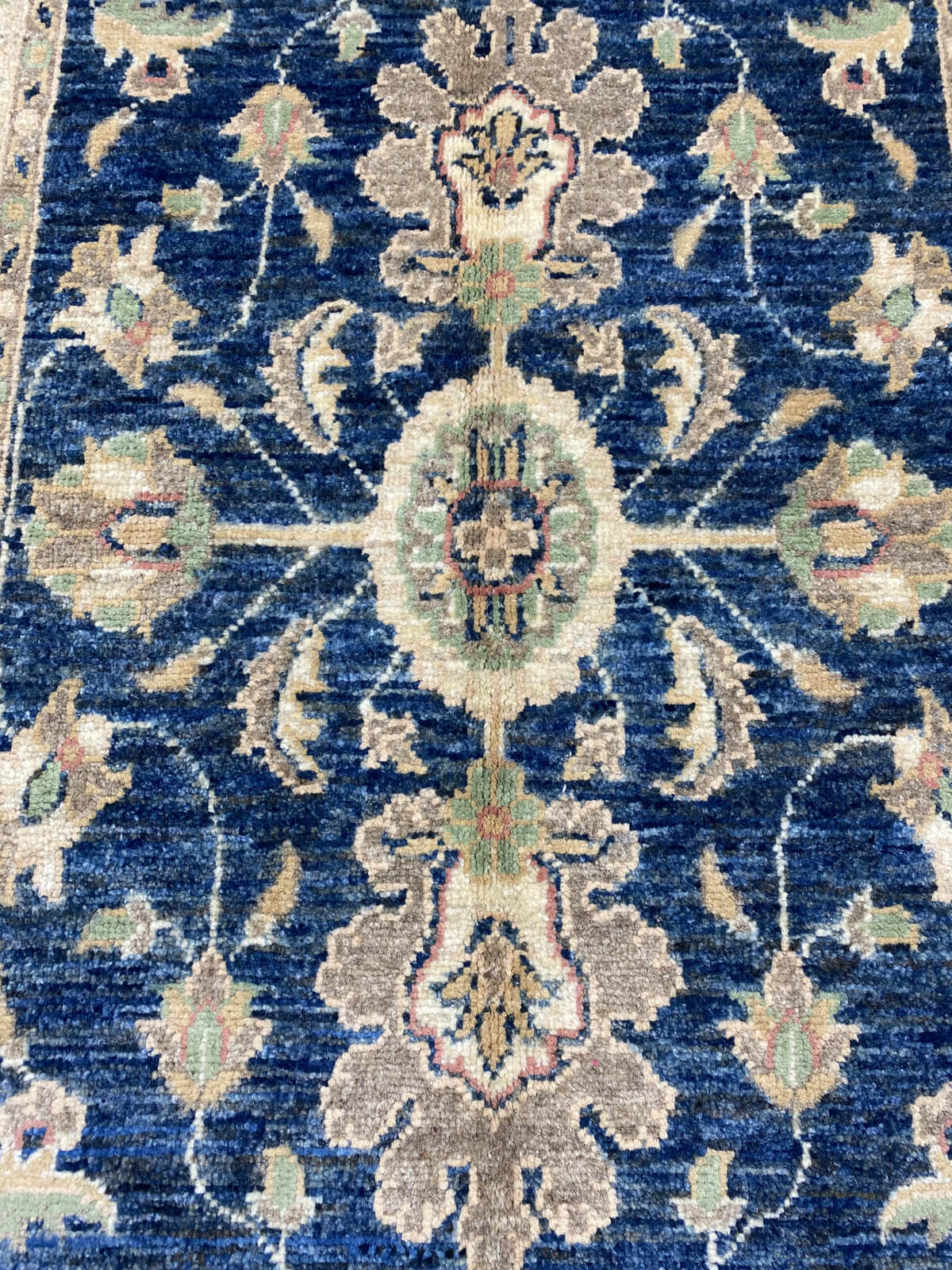 Handmade Fine Quality Chobi Wool Rug  ( 128 CM x 86 CM ) SK#1038