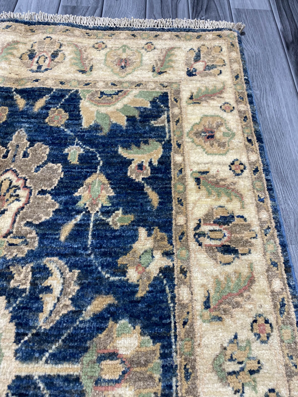 Handmade Fine Quality Chobi Wool Rug  ( 128 CM x 86 CM ) SK#1038