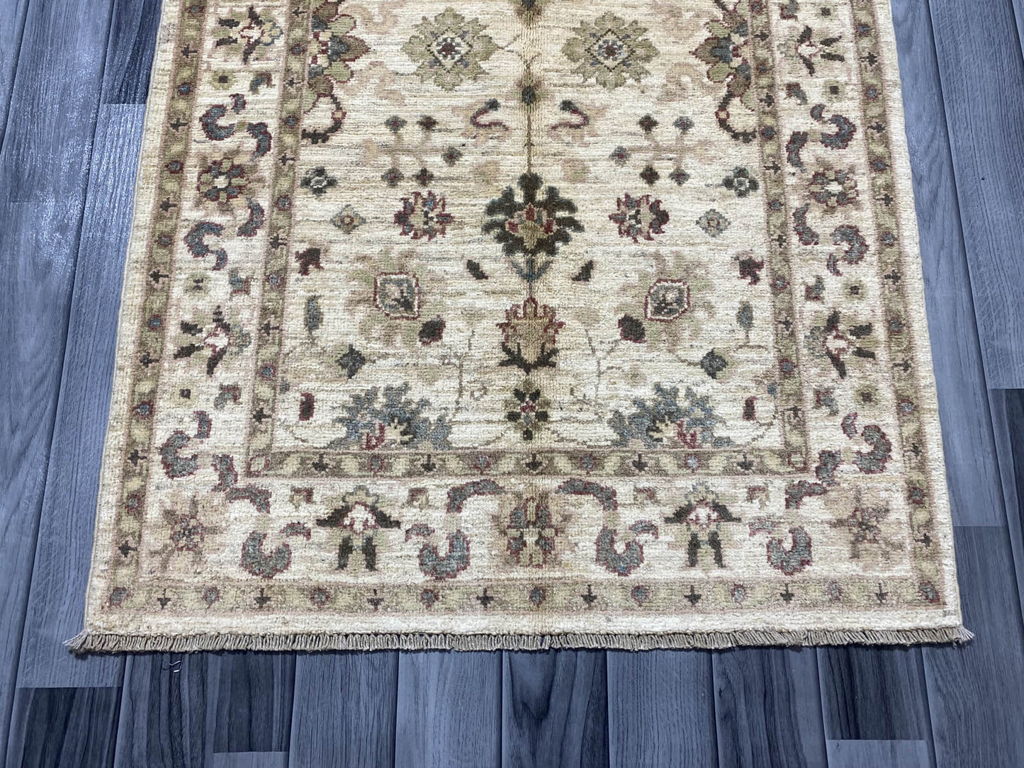 Handmade Fine Quality Chobi Wool Rug  ( 124 CM x 84 CM ) SK#1039
