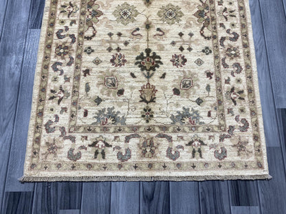 Handmade Fine Quality Chobi Wool Rug  ( 124 CM x 84 CM ) SK#1039