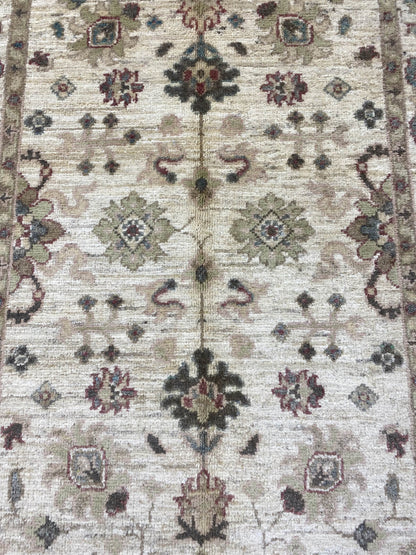 Handmade Fine Quality Chobi Wool Rug  ( 124 CM x 84 CM ) SK#1039