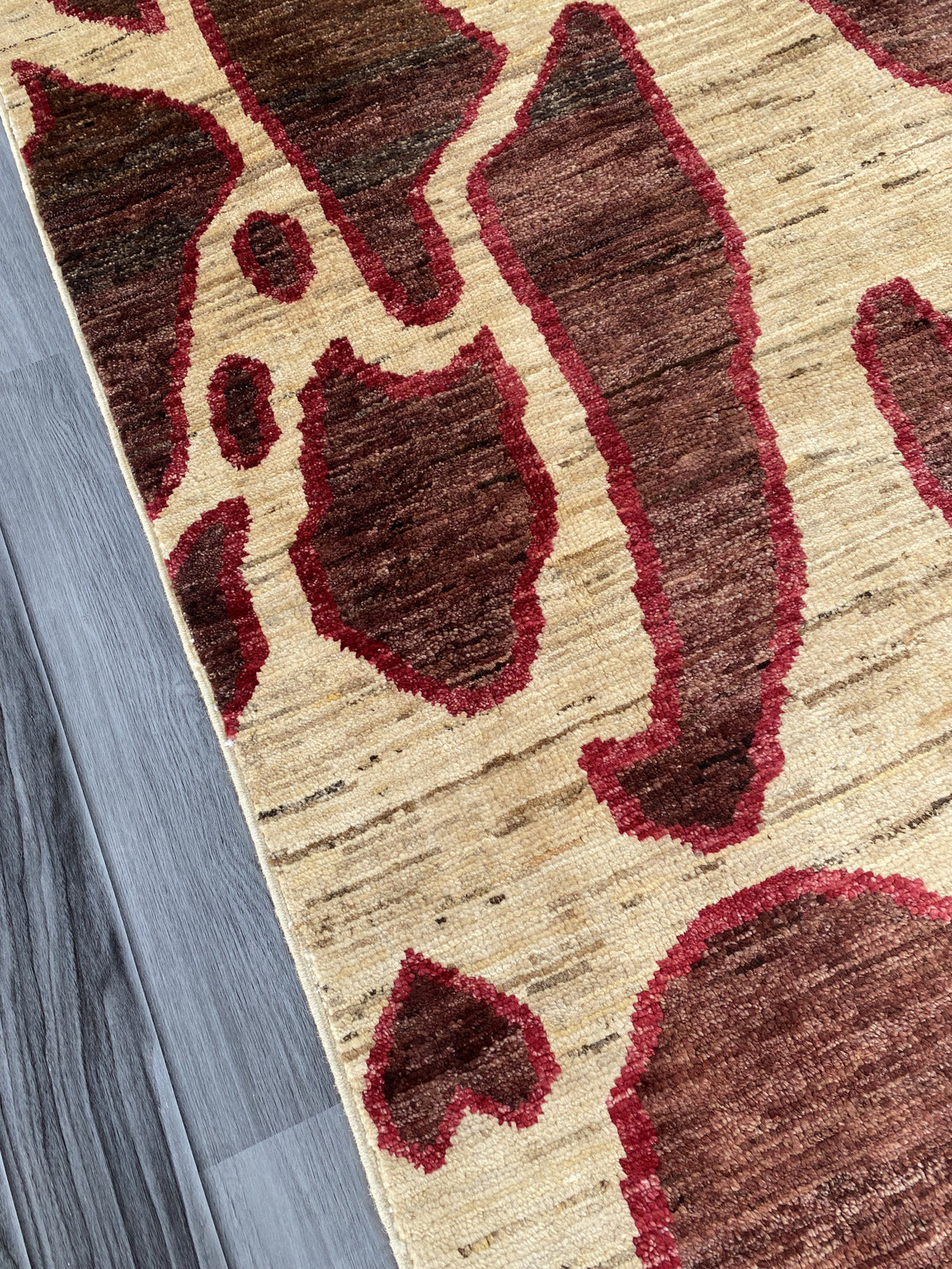 Hand Knotted Modern Wool Rug | 235 CM x 155 CM SK#454