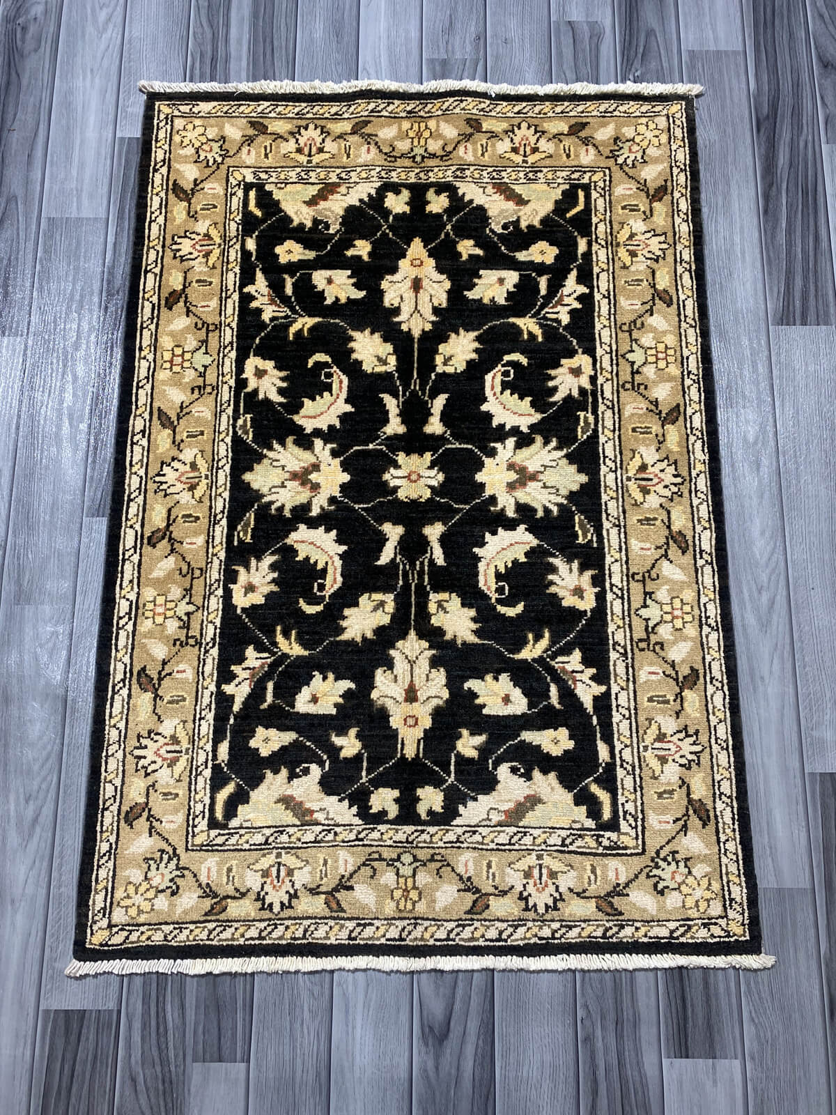Handmade Fine Quality Chobi Wool Rug  ( 120 CM x 82 Cm ) SK#1041