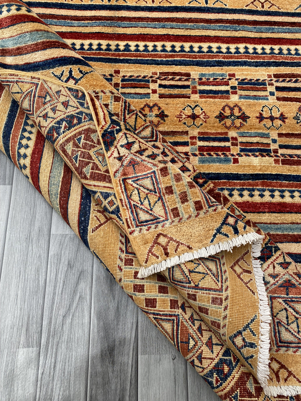 Hand Knotted Chobi Wool Rug  207 CM x 153 CM SK#370