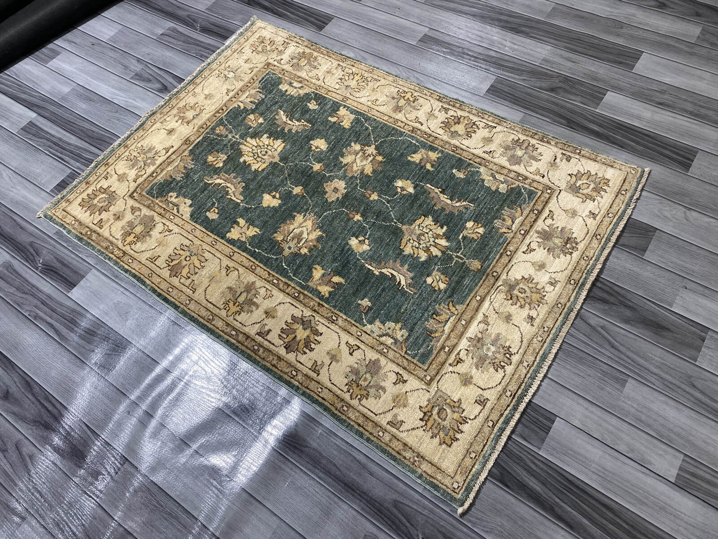Handmade Fine Quality Chobi Wool Rug  (135 CM x 97 CM ) SK#1043