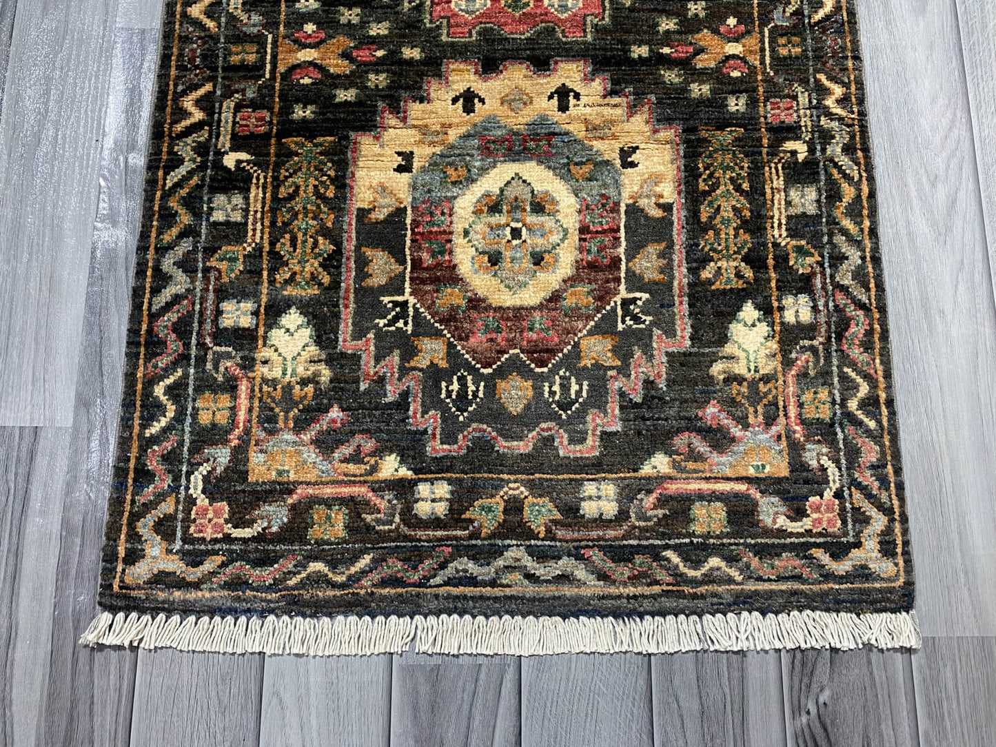 Handmade Fine Quality Chobi Wool Rug  (91 CM x 62 CM  ) SK#1044
