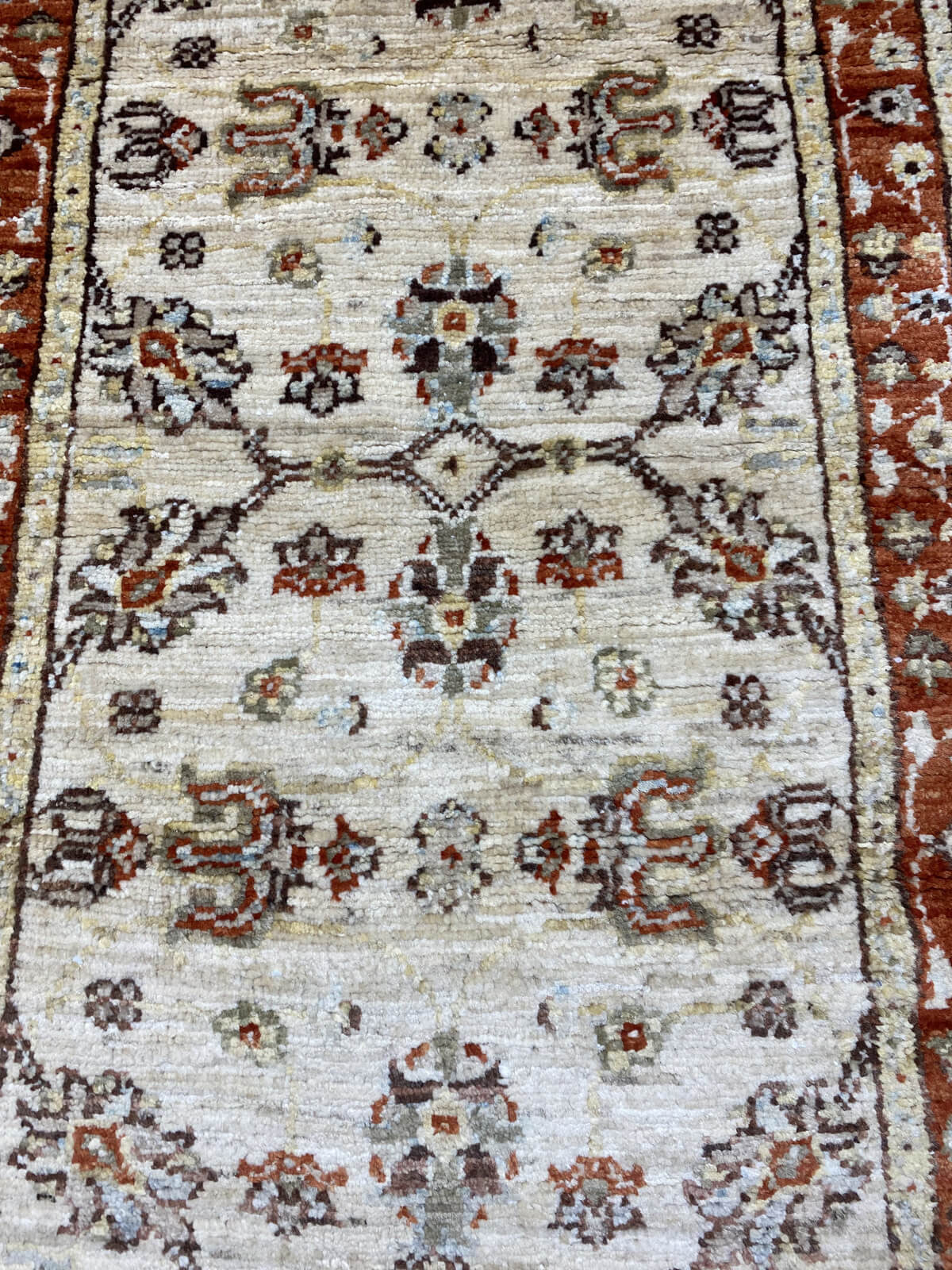 Handmade Chobi  Rug ( 88 CM x 55 CM ) SK#1051
