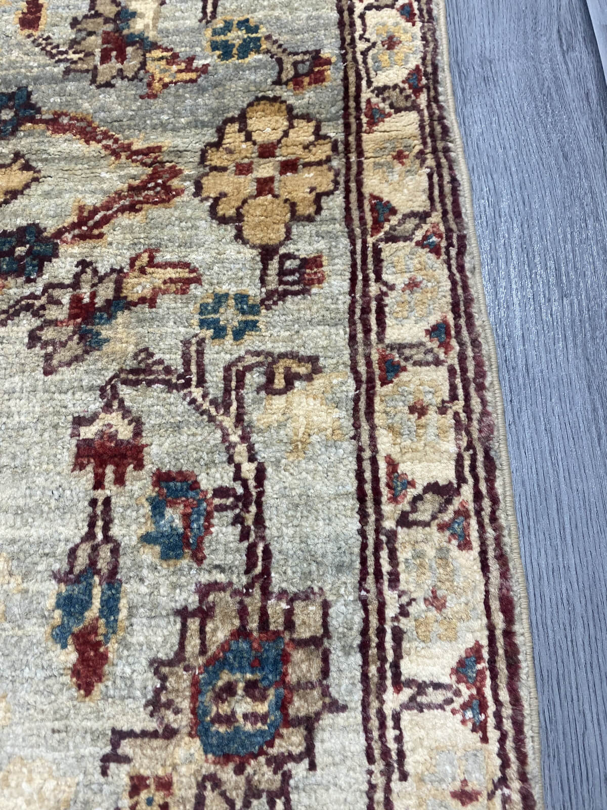 Handmade Chobi Pictorial Rug ( 96 CM x 60 CM ) SK#1052