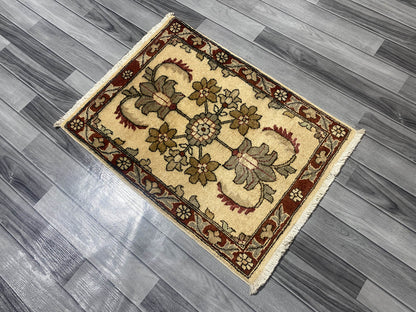 Handmade Chobi  Rug ( 84 CM x 62 CM ) SK#1053