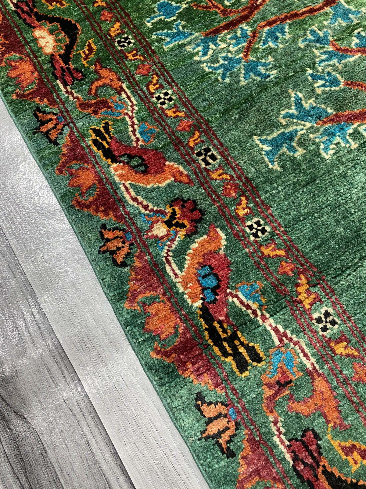 Handmade Chobi Pictorial Wool Rug  ( 180 CM x 120 CM ) SK#1056