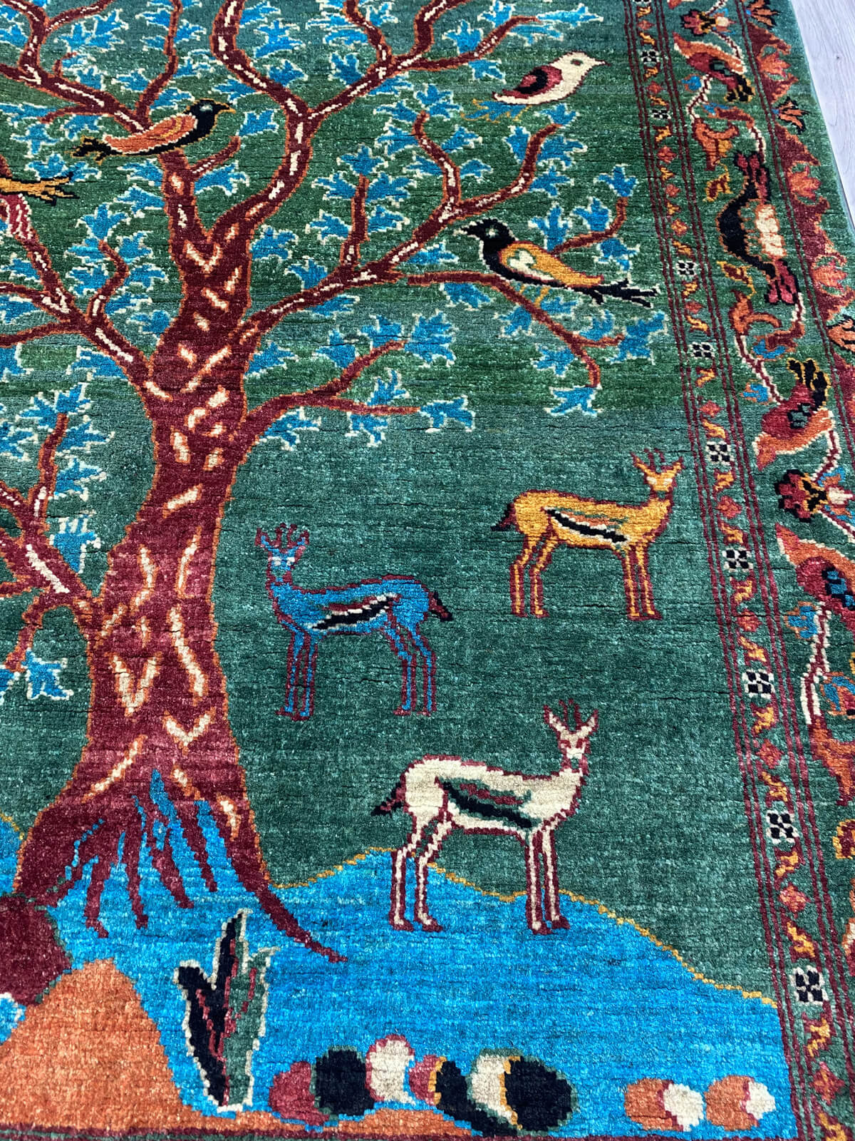 Handmade Chobi Pictorial Wool Rug  ( 180 CM x 120 CM ) SK#1056