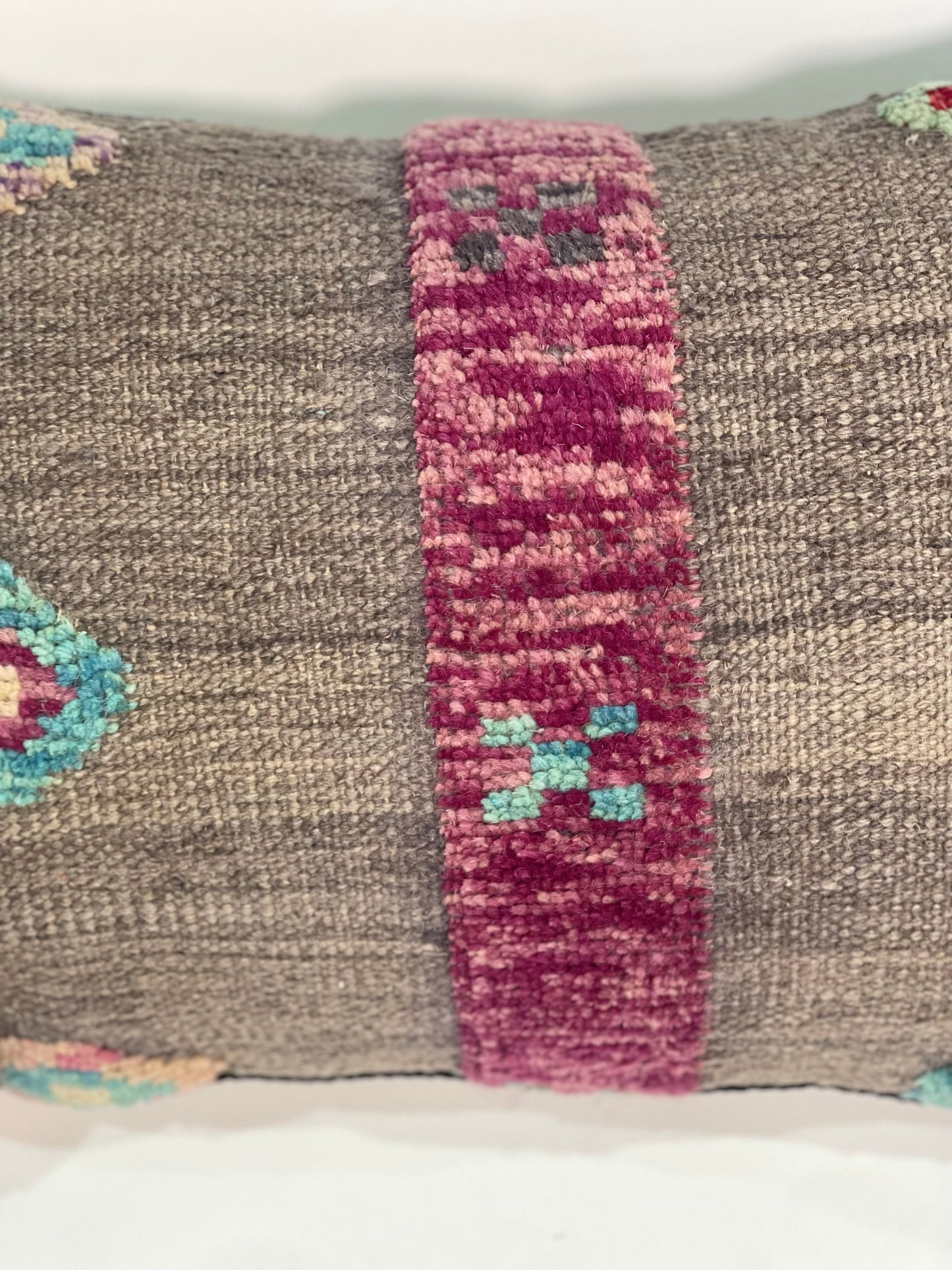 Modern Cushion cover 50 CM X 40 CM AF#391