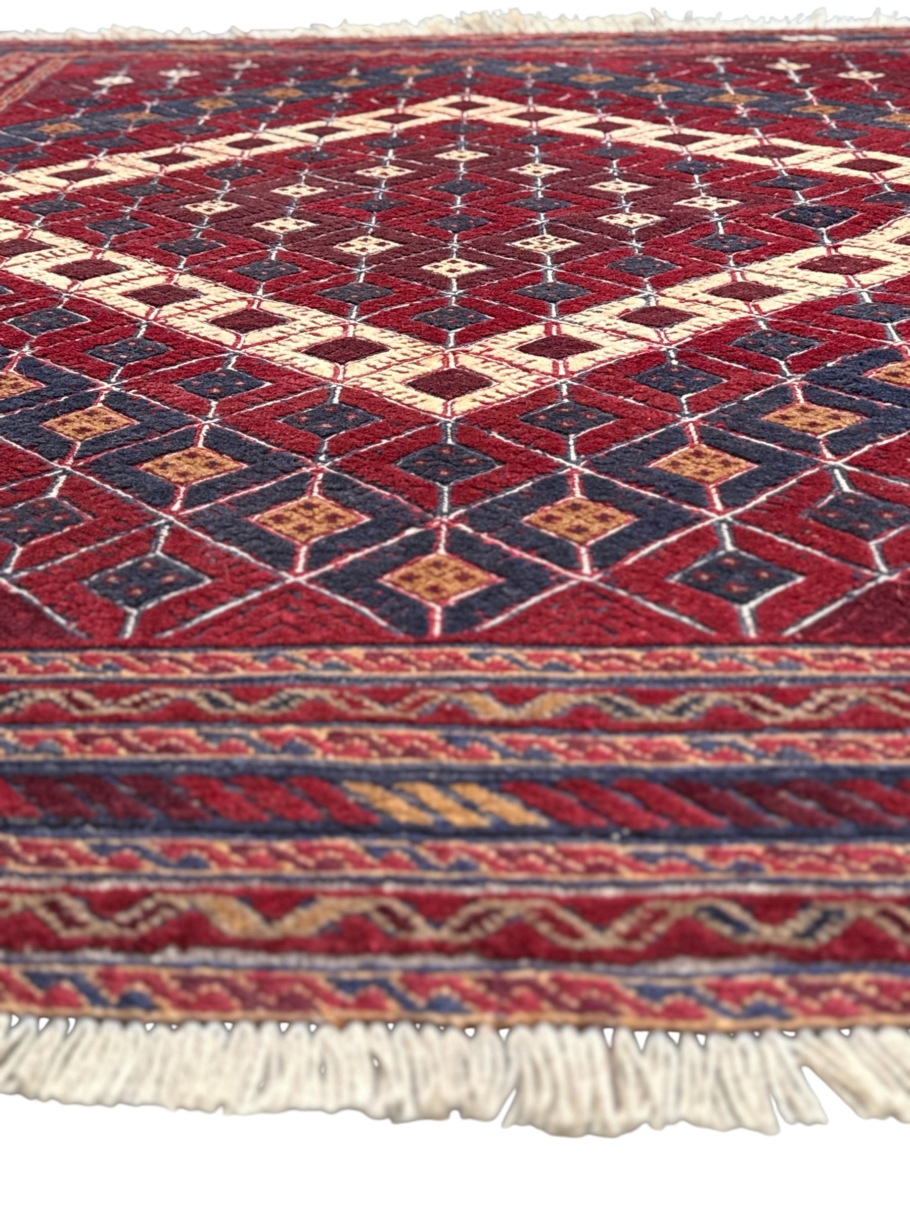 Handmade Afghan Tribal Meshwani Rug, 200 CM x 160 CM