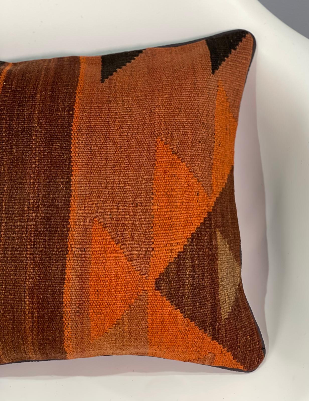 Traditional Cushion Cover 40cm X 40cm AF#384