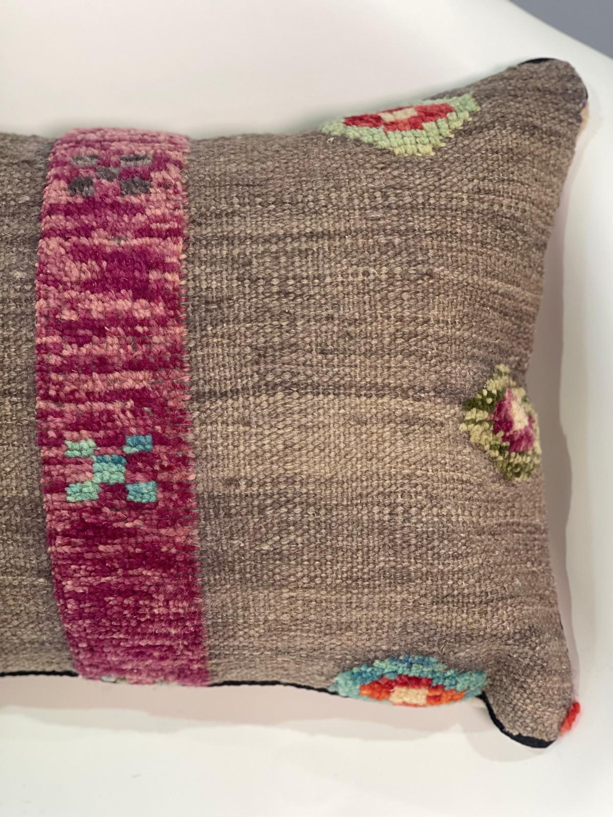 Modern Cushion cover 50 CM X 40 CM AF#391
